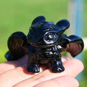 2.2&#39;&#39; Natural Obsidian Toothless carving，Crystal dragon，Dragon figurine，Crystal ornament，Crystal gift，Crystal decor，Reiki healing