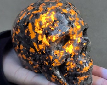 4'' Natural Yooperlite skull，Crystal skull carved，Skull collection，Crystal ornament，Home decor，Crystal Gift，Reiki healing