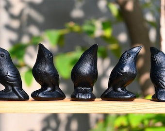 2'' Natural Hand carved Obsidian Crow，Crystal crow，Crow figurine，Crow skull，Obsidian bird，Crystal gift，Crystal ornament，Healing Figurine
