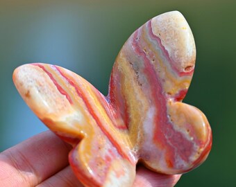 2.3'' Natural jade Stone Butterfly，Butterfly carving ，Butterfly figurine，Home decor，Butterfly ornament，Crystal healing