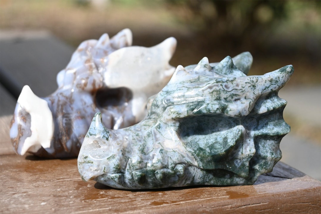 395G Amber Flower Agate Crystal Dragon Head