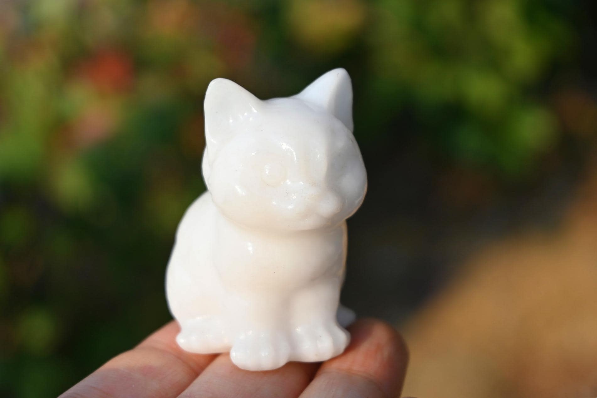 白翡翠の彫刻 - Etsy 日本