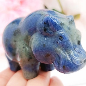 3&#39;&#39; Natural Hand carved Sodalite Hippo ，Crystal hippo，quartz crystal，Crystal gift，Crystal decor，Crystal ornament，Crystal healing