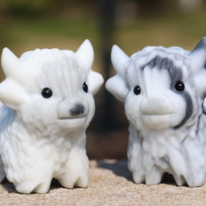 2&#39;&#39; Natural Tai Chi Stone Highland Cow，Crystal yak，Cow figurine，Cow carving，Crystal gift，Home decor，Crystal healing