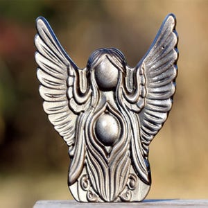 3.5&#39;&#39; Natural Silver Obsidian Fairy，Butterfly fairy carved，Crystal Fairy figurine，Home decor，Crystal gift，Reiki healing
