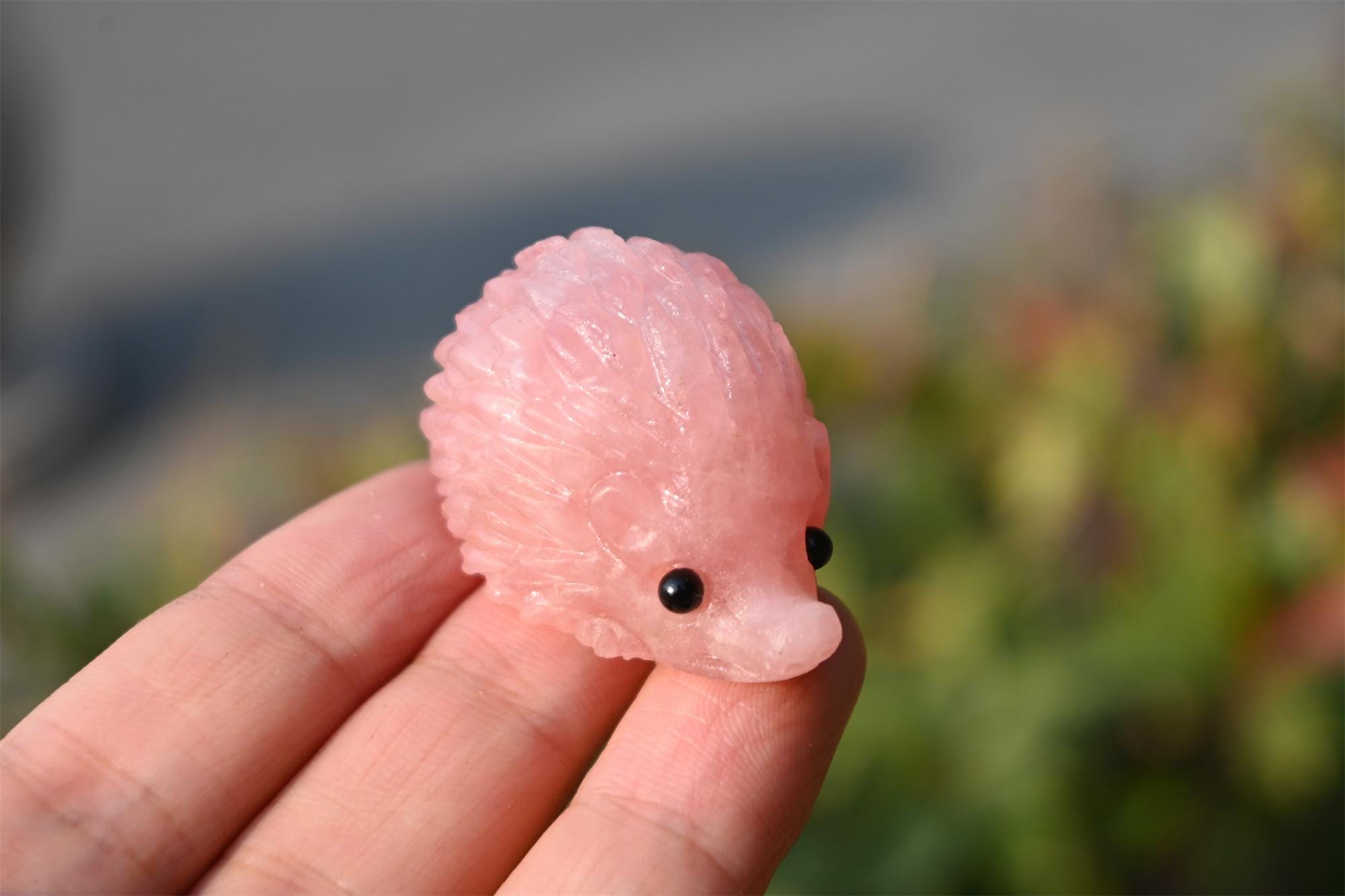1.6'' 天然ローズクォーツ ハリネズミ彫刻、ハリネズミの置物