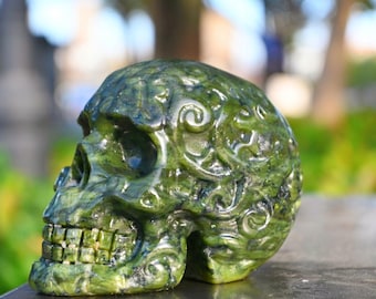 2'' Natural Hand Carved Jade Skull，crystal Skull，jade Skull