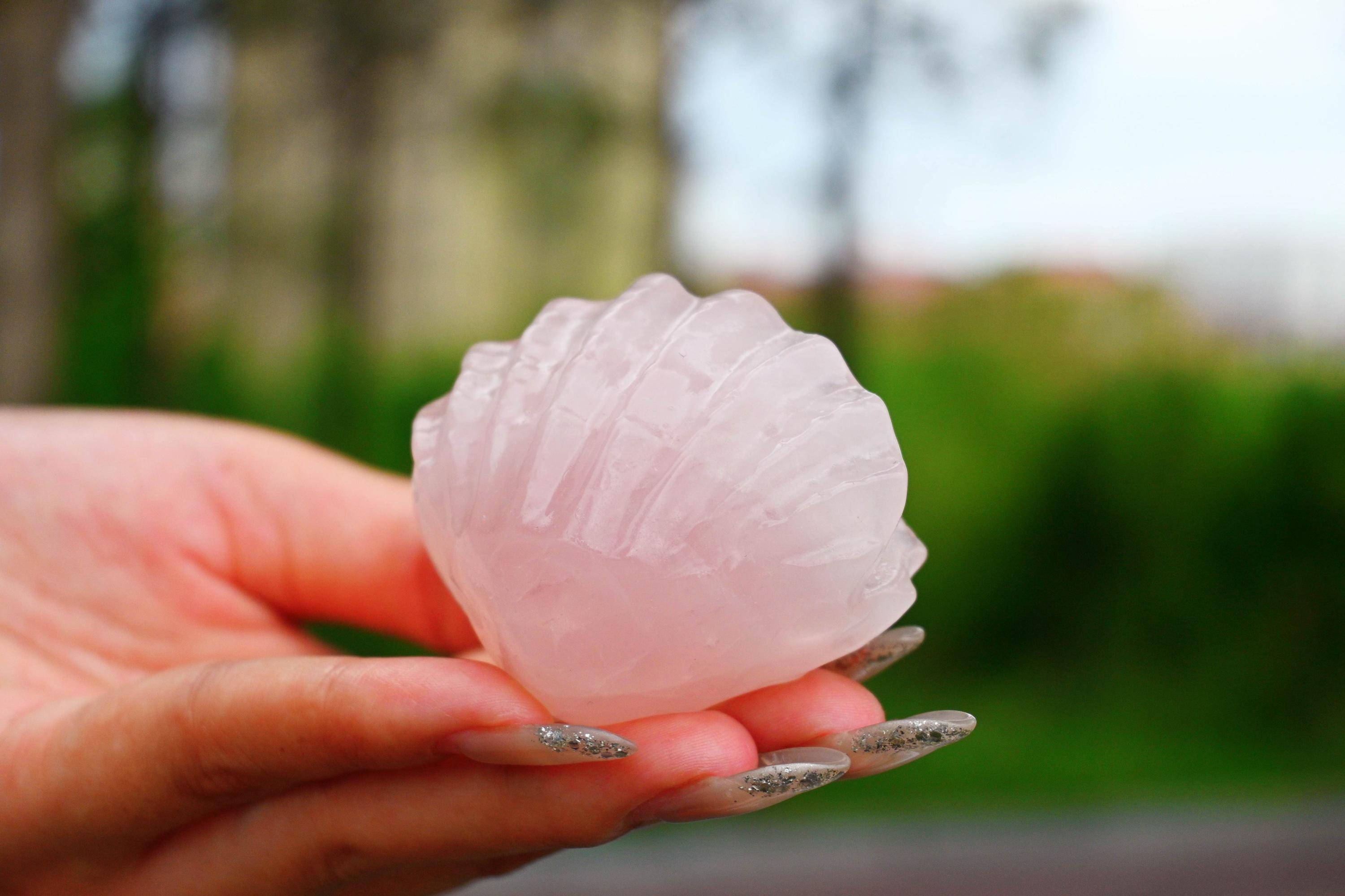 2インチ天然ローズクォーツ貝殻彫刻、クォーツクリスタルシェル