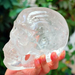 2.8kg Natural Clear quartz Skull，Crystal Skull carved，Skull collection，Tourmaline skull，Crystal gift，Crystal healing SL-631