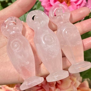 3&#39;&#39; Natural Hand carved Rose quartz goddess totem，quartz crystal，Crystal goddess totem，Crystal gift，Crystal decor，Crystal healing