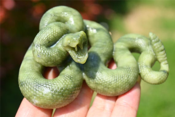 3.7'' Natural Green Jade Snake ，crystal Snake Carving，quartz
