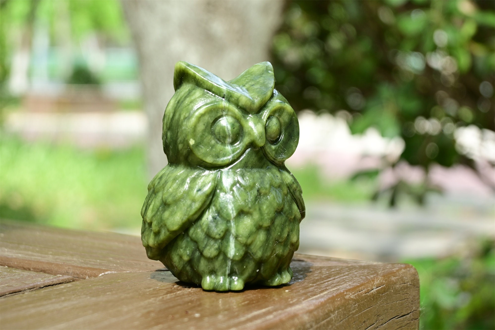 3.2インチ天然グリーン翡翠フクロウ彫刻、クォーツクリスタルフクロウ