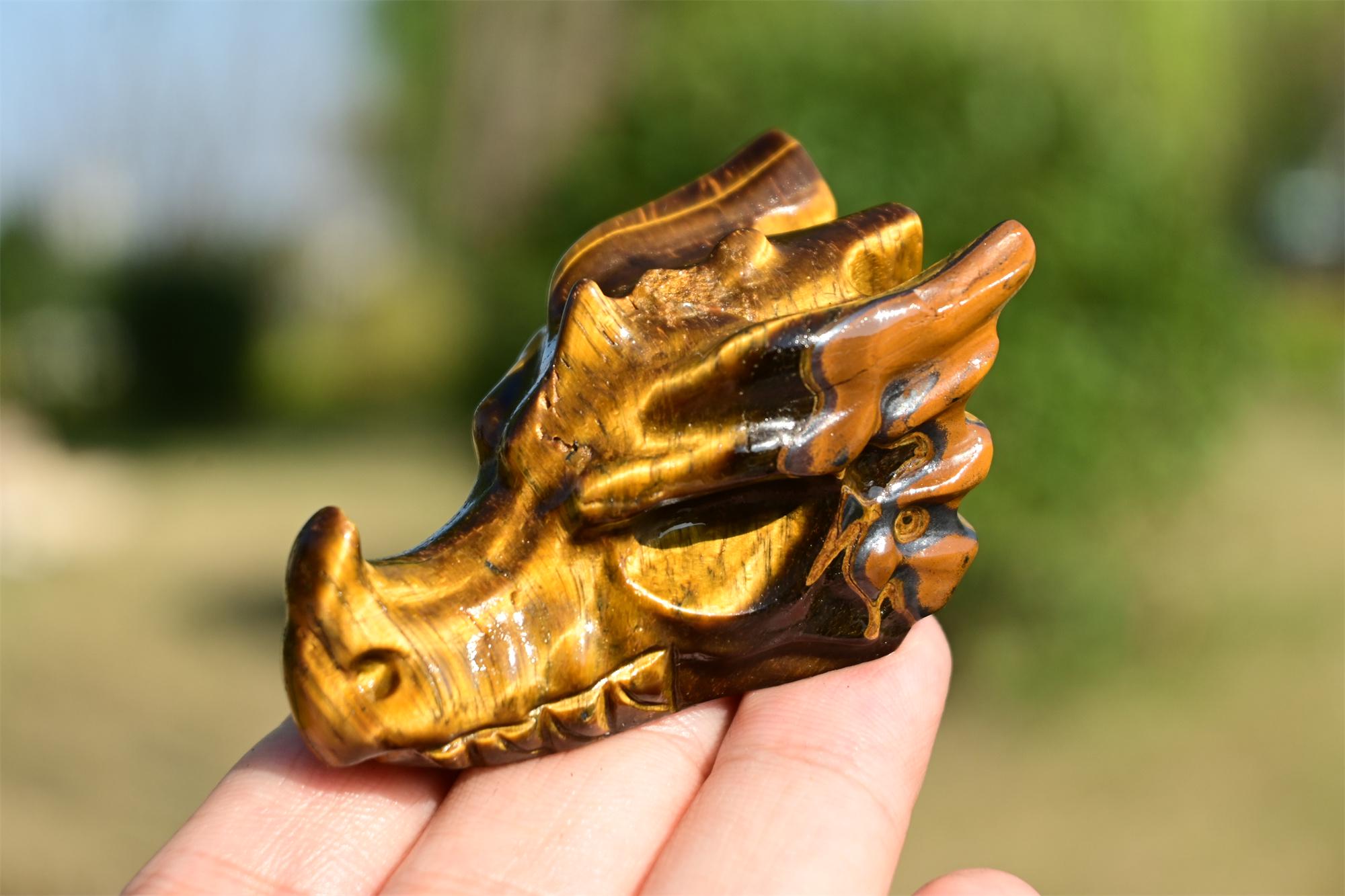 2.5'' 天然タイガーアイドラゴンヘッド彫刻、クォーツクリスタル