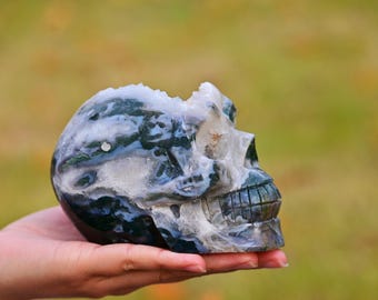 4'' Natural Moss Agate Geode Skull，crystal Skull Carving，natural