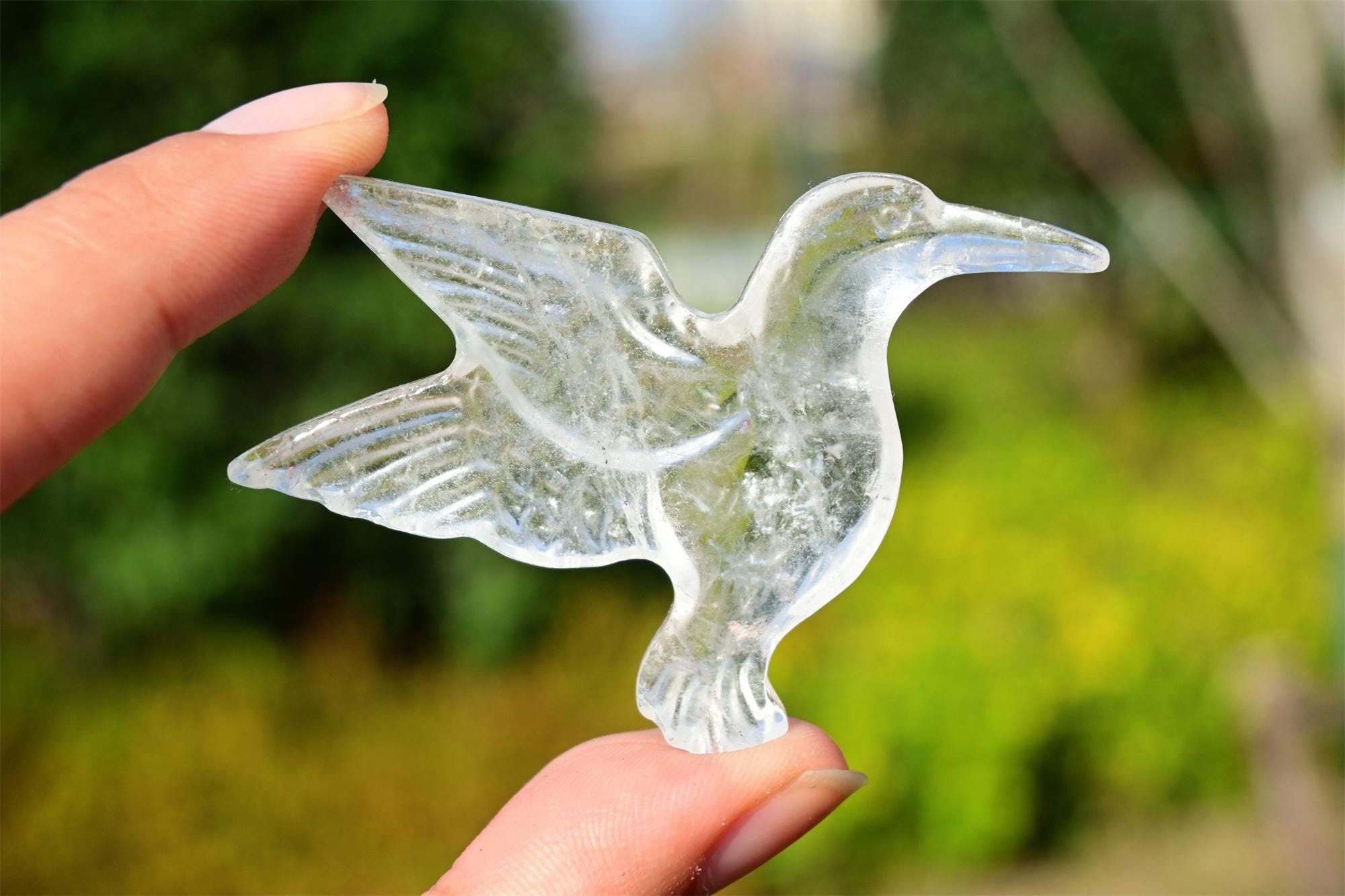 1.6'' 天然クリアクォーツハチドリ彫刻、クリスタルバード装飾