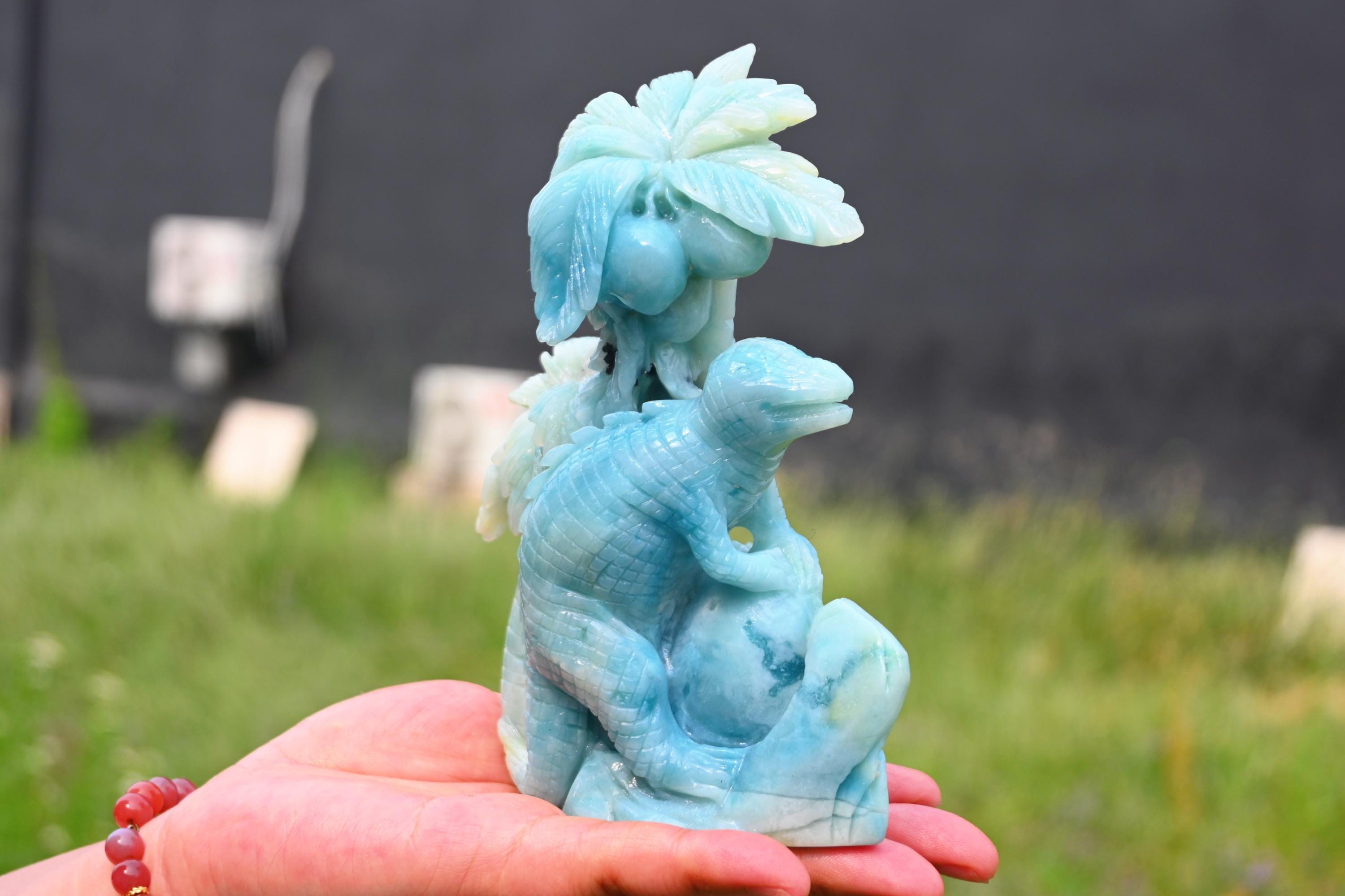 アマゾンナイトの恐竜 天然石 ゴジラ パワーストーン 彫刻 レア 風水晶 幸運 0.77kg 天然彫刻アマゾナイト恐竜、クリスタル恐竜、クリスタル置物