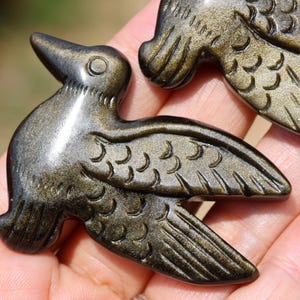 1,6 &#39;&#39; natürlicher Goldobsidian-Kolibri geschnitzt, Kristallvogeldekor, Kristallgeschenk, Kristallverzierung, Wohnkultur, Kristallfigur, Reiki-Heilung