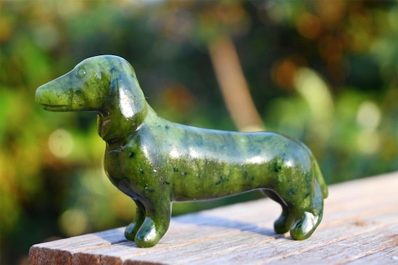 3.1'' Natural Green Jade Dachshund，quartz Crystal，crystal Dog