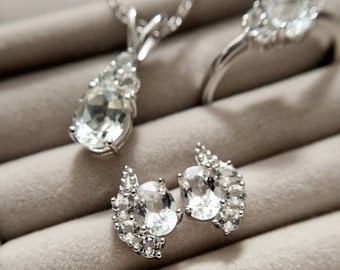White Topaz Jewelry set, Topaz earrings, White topaz ring, white pendant necklace, silver jewellery set, dainty gemstone jewelry, white ring