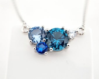 London Blue Topaz Necklace, Blau Topas Halskette Silber Kette mit Edelstein Anhänger mit blauen Steinen, Blautopas, Aquamarin, blauer Saphir