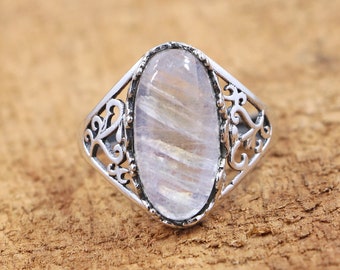 rainbow moonstone ring, 925 sterling silver ring, oval ring,  natural rainbow moonstone ring, solitaire ring, moonstone ring, handmade ring