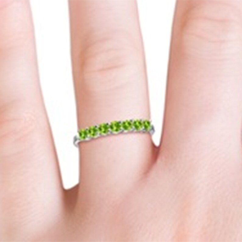 Half Eternity Seven Stone Peridot Wedding Band-925 Sterling Silver Ring-Gemstone Ring-Peridot ring-handmade ring-Natural Peridot-for Gift
