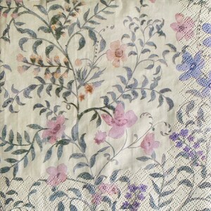tovagliolo di carta a forma di fiore per decoupage o per forniture artigianali e scrapbooking
