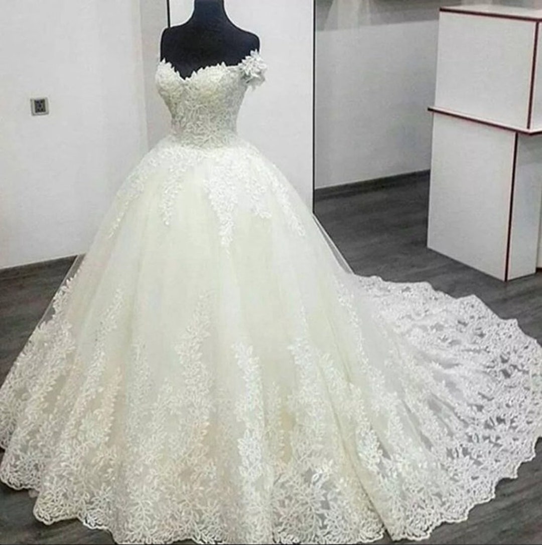 Princess Wedding Dress Short Sleeves, Ball Gown, Bride Dress, Bridal Gown  ,dress for Bride Wedding Custom Made 