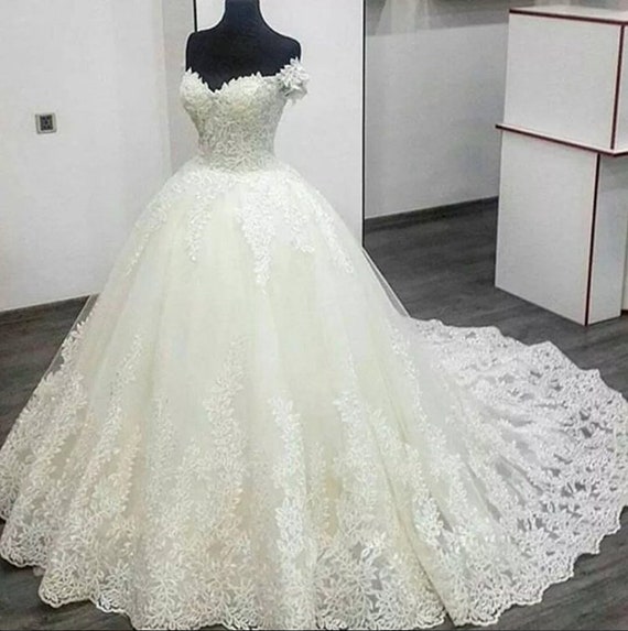 Princess Wedding Dress Short Sleeves Ball Gown Bride Dress - Etsy