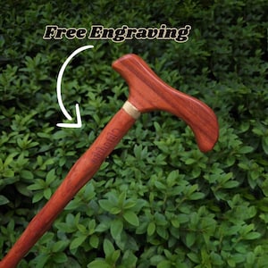 Custom Dad Gift Walking Stick, Grandparent Gift, Carved Walking Stick, Wood Walking Stick, Walking Cane for Parents, Father&#39;s Day Gift