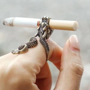New Casual Cigarette Holder Ring Retro Portable Metal Finger - Temu