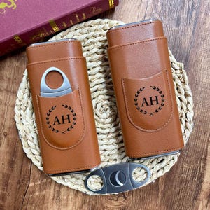 Personalized Cigar Case, Custom Engraved Cigar Holder, Cigar Travel Case, Leather Cigar Holder with Cutter, Groomsmen Gifts, Gift for Dad