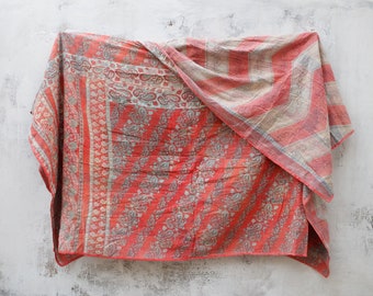 Vintage Kantha quilts, kantha throw, kantha blankets, quilts, Handmade, Vintage throw