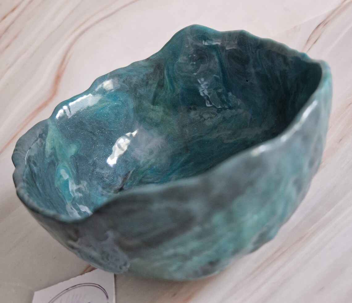 Small Wobbly Bowl – Blooming Gorgeous Design, Microwave Safe!