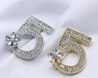 Luxury Number 5 Brooch Pin | Number 5 Brooch| Number 5 Rhinestone Brooch Pin | Number 5 Crystal Brooch Pin| Brooches Clothing Accessories