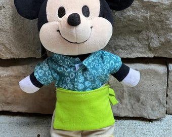 NuiMo cast member costume