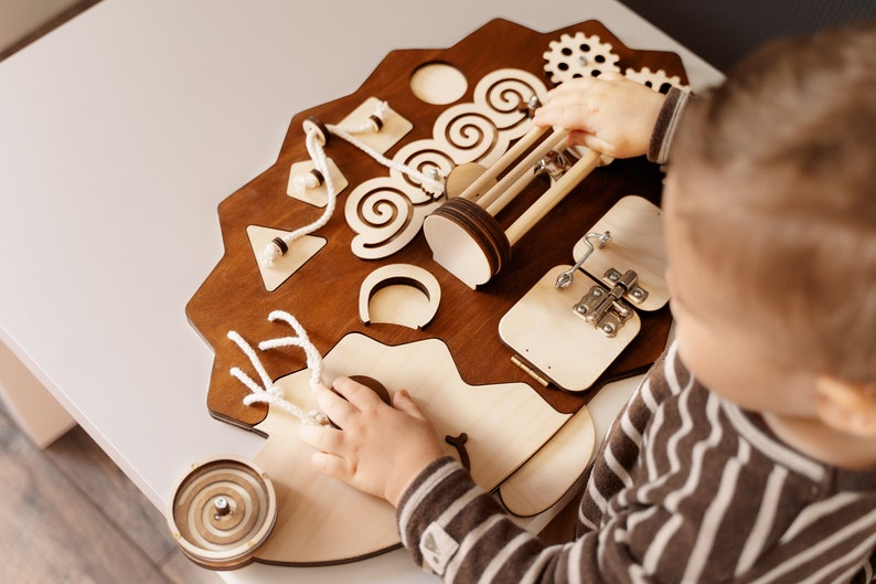 Busy Board Hedgehog Activity Toy Development Toy Fine Motor Skills Toddler Educational toy for toddler
