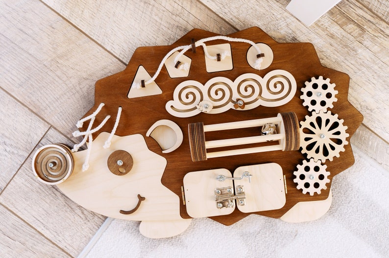 Busy Board Hedgehog Activity Toy Development Toy Fine Motor Skills Toddler Educational toy for toddler