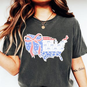 Chemise Etats-Unis Coquette, chemise carte des Etats-Unis, T-shirt carte des Etats-Unis, chemise noeud Etats-Unis, chemise indépendance de l'Amérique, T-shirt noeud Coquette, chemise 4 juillet