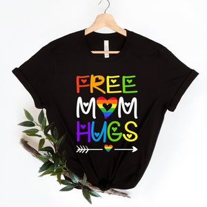 Free Mom Hugs T Shirt Rainbow Pride LGBT Shirt Gifts Tee Free Mom Hugs T Shirt Rainbow Pride LGBT Shirt Gifts Tee