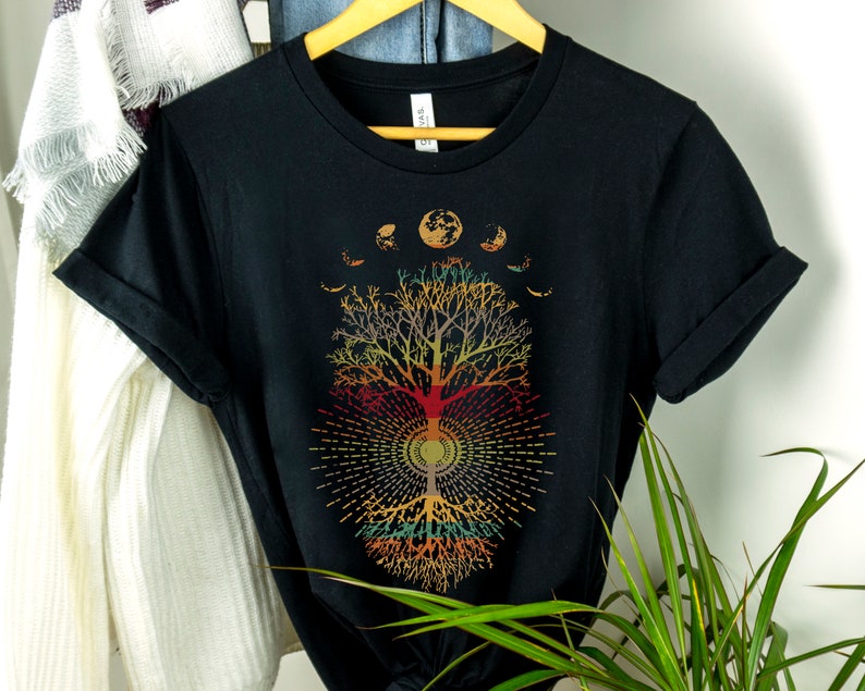 Yoga Shirt, Yoga Tree Shirt, Moon Forest Shirt, Moon Forest, Tree of Life Shirt, Phases Of The Moon Tree Of Life Shirt, Namaste Shirt afbeelding 3