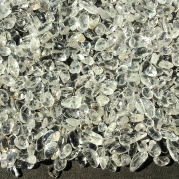 CLEAR QUARTZ Chips - 3-7mm - 1, 2, 4, 8 oz - Gemstone Chips - Crystal Chips - Roller Bottle Chips - Healing Crystals - Arts & Crafts