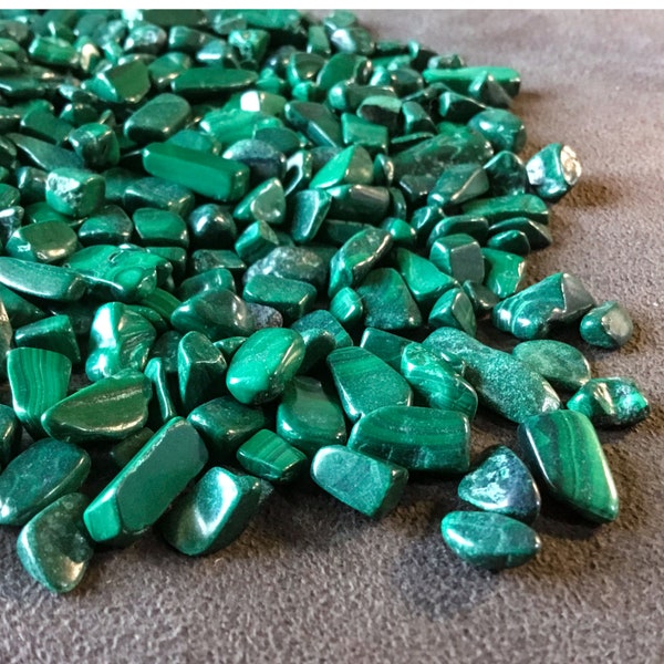 MALACHITE Chips - 3-9mm - 1, 2, 4, 8 oz - Gemstone Chips - Crystal Chips - Roller Bottle Chips - Healing Crystals - Arts & Crafts