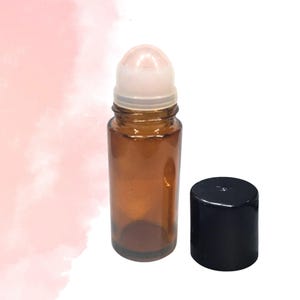Heart-Centered Rose Quartz Oil Applicator – Reiki Charged Self-Care Tool, 30ml Amber Glass Gemstone Roller Bottle, Black Cap