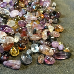 SUPER 7 Chips - 5-8mm - 1, 2, 4, or 8 oz - Crystal Chips - Gemstone Chips - Roller Bottle Chips - Healing Crystals - Arts & Crafts