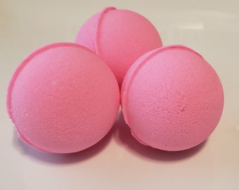 Twisted Unicorn scented bath bomb with hidden unicorn toy,Bath Bomb,Kids Bath Bomb,Surprise Bath Bomb,Girl Bath Bomb