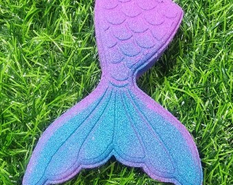 Mermaid tail bath bomb,Mermaid Kisses,mermaid, ocean,mermaid gift,bath bomb,mermaod tail,surprise bath bomb