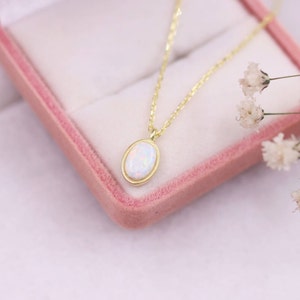 14k Solid Gold Opal Necklace, White Opal Necklace, Oval Opal Necklace, Bridesmaid Gift, Opal Jewelry, Gift for Her, Mother&#39;s Day Gifts