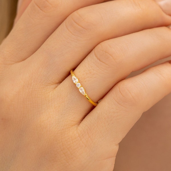 14k Gold Diamond Ring, Dainty Ring, Engagement Ring, Minimalist Wedding Ring, Dainty Stacking Ring, Silver Ring, Thin Ring, Dainty Gold Ring