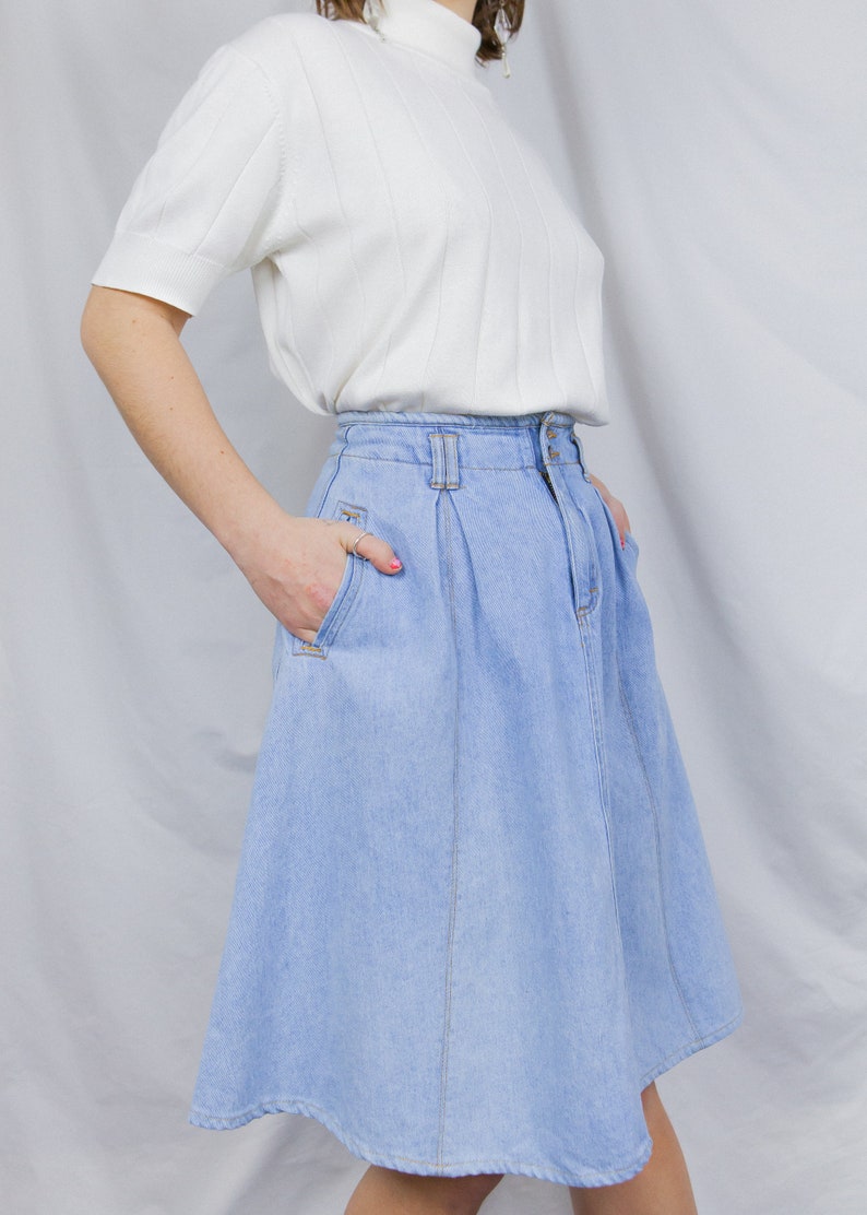 Vintage High Waisted Denim Skirt 26 Waist